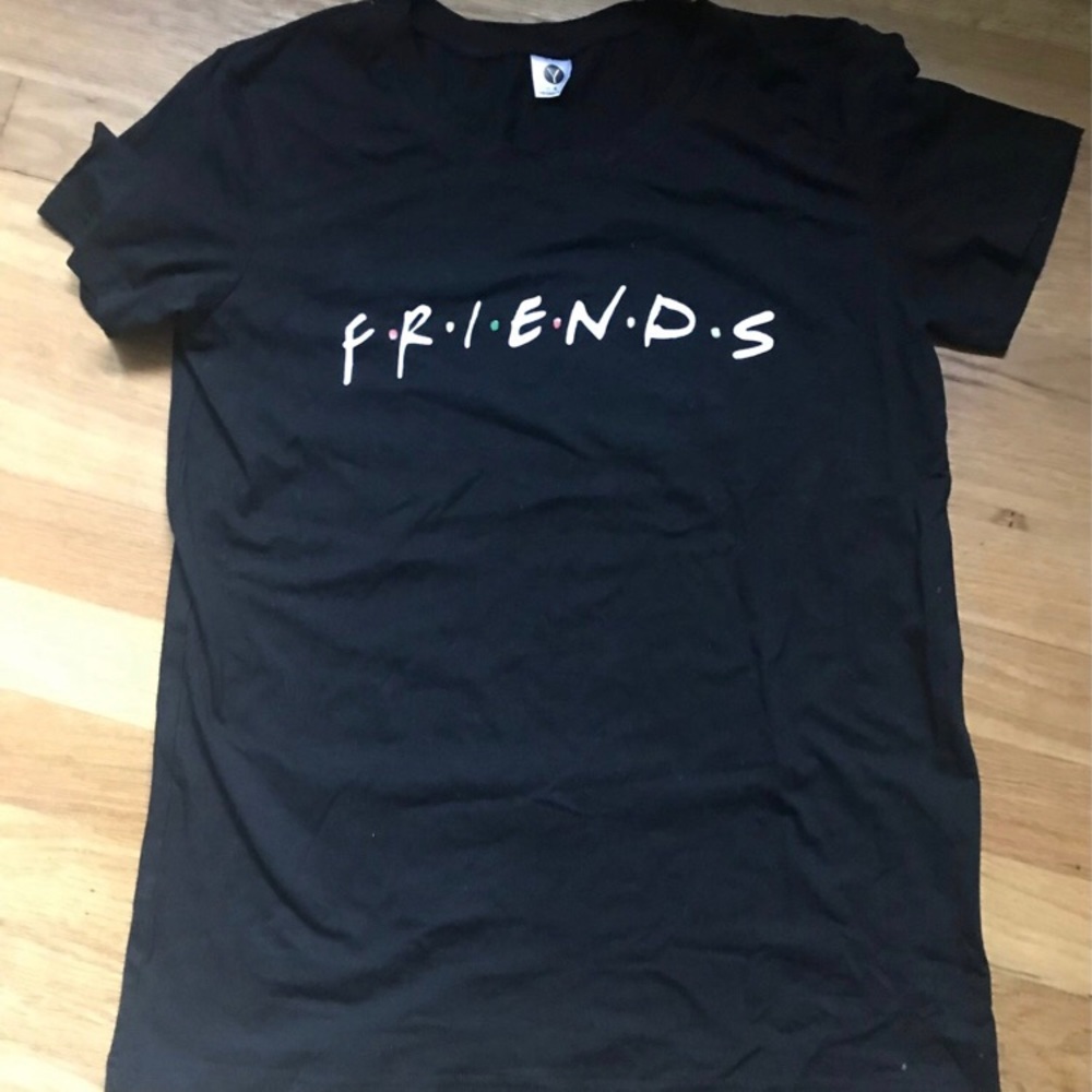 Friends TV show logo t-shirt-woman’s Size small soft short sleeved